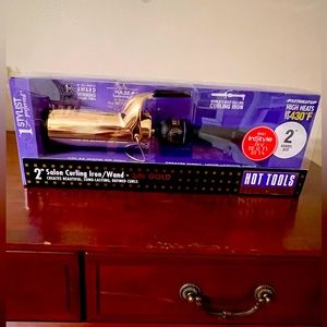Hot Tools 2” curling Iron NEW